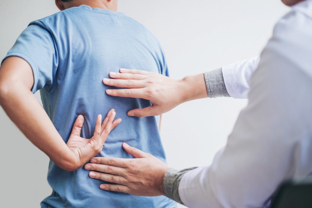 Alleviating Neck Pain with Spinal Decompression | Have You Visited Your Chiropractor Recently?